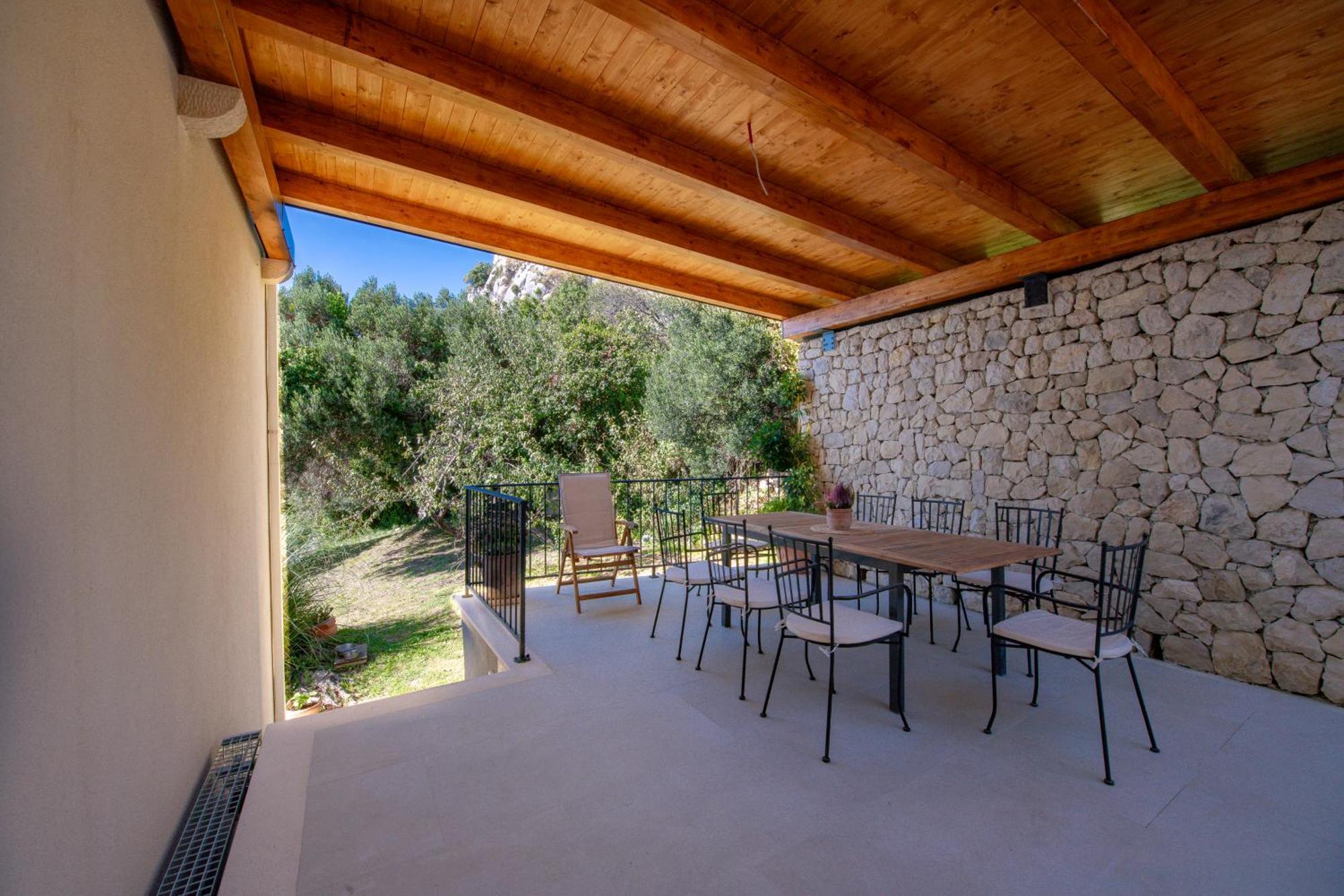 Val Apartament